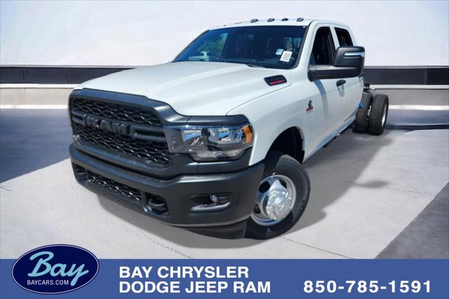 2024 RAM Ram 3500 Chassis Cab RAM 3500 TRADESMAN CREW CAB CHASSIS 4X4 60 CA