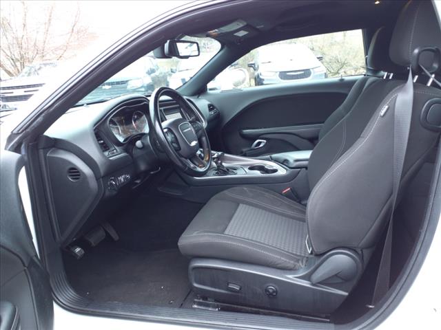 2021 Dodge Challenger SXT