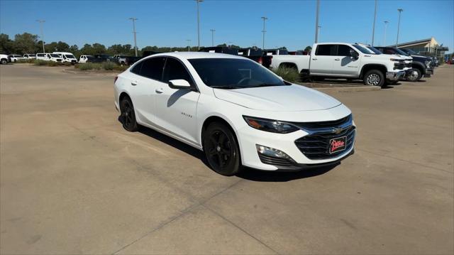 2022 Chevrolet Malibu FWD LT