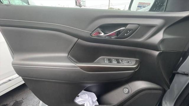 2023 GMC Acadia FWD SLT