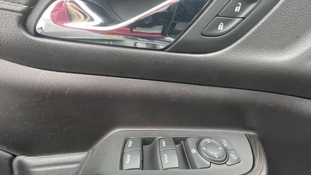 2023 GMC Acadia FWD SLT