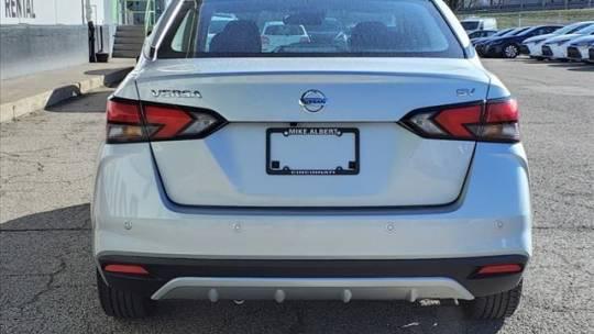 2021 Nissan Versa SV Xtronic CVT