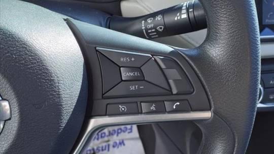 2021 Nissan Versa SV Xtronic CVT