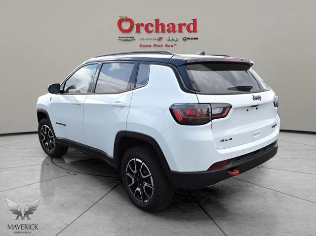 2024 Jeep Compass COMPASS TRAILHAWK 4X4