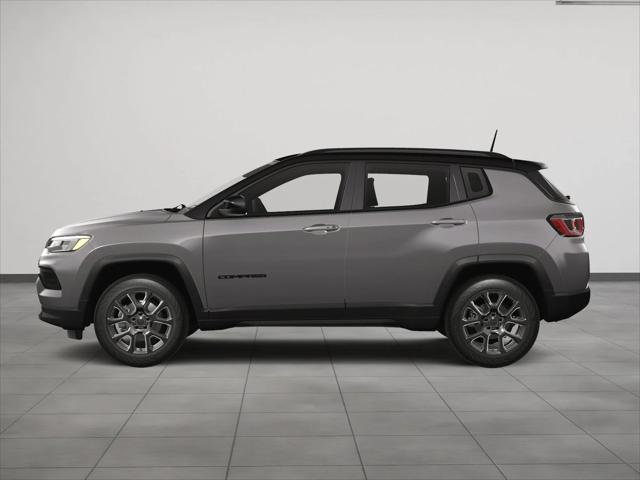 2024 Jeep Compass COMPASS LATITUDE 4X4