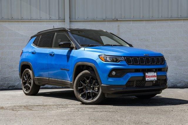 2024 Jeep Compass COMPASS LATITUDE 4X4