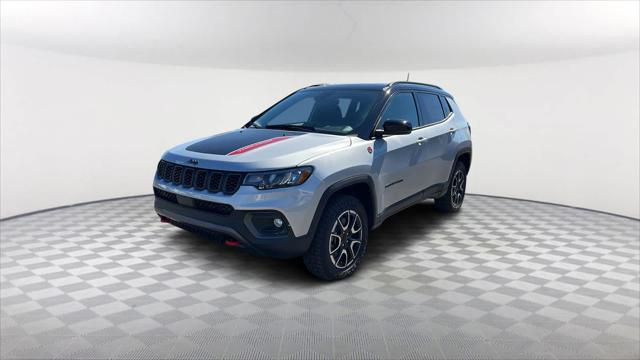 2024 Jeep Compass COMPASS TRAILHAWK 4X4