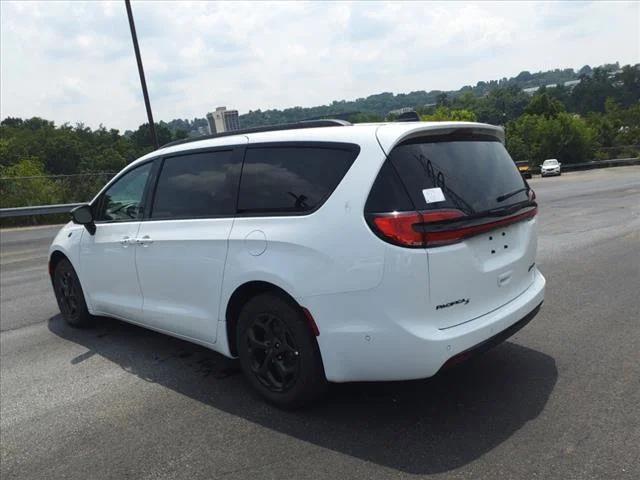 2024 Chrysler Pacifica Hybrid PACIFICA PLUG-IN HYBRID PREMIUM S APPEARANCE