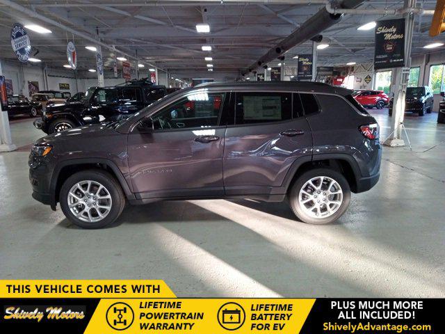 2024 Jeep Compass COMPASS LATITUDE LUX 4X4