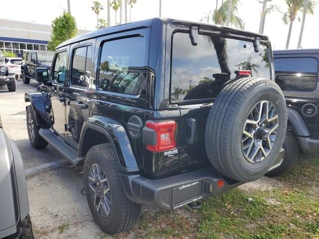 2024 Jeep Wrangler WRANGLER 4-DOOR SAHARA