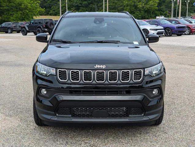 2024 Jeep Compass COMPASS LATITUDE 4X4