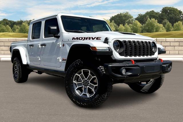 2024 Jeep Gladiator GLADIATOR MOJAVE X 4X4