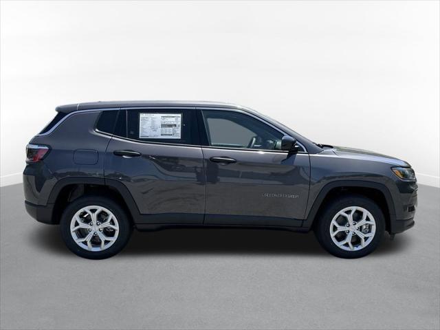 2024 Jeep Compass COMPASS SPORT 4X4