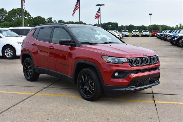 2024 Jeep Compass COMPASS LATITUDE 4X4