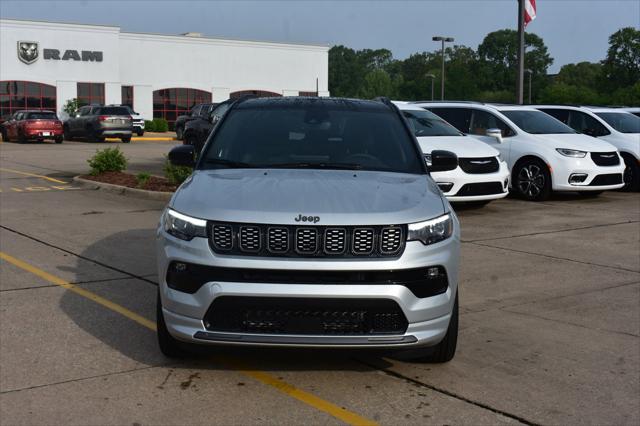 2024 Jeep Compass COMPASS LIMITED 4X4