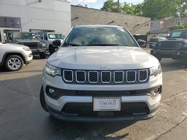 2024 Jeep Compass COMPASS LATITUDE LUX 4X4