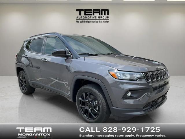 2024 Jeep Compass COMPASS LATITUDE 4X4