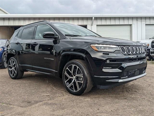 2024 Jeep Compass COMPASS LIMITED 4X4