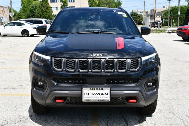 2024 Jeep Compass COMPASS TRAILHAWK 4X4