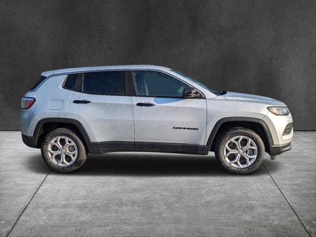 2024 Jeep Compass COMPASS SPORT 4X4