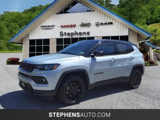 2024 Jeep Compass COMPASS LATITUDE 4X4