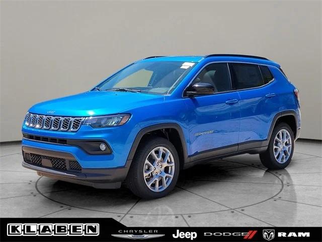 2024 Jeep Compass COMPASS LATITUDE LUX 4X4