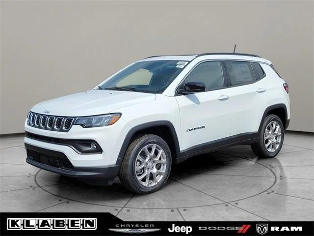 2024 Jeep Compass COMPASS LATITUDE LUX 4X4