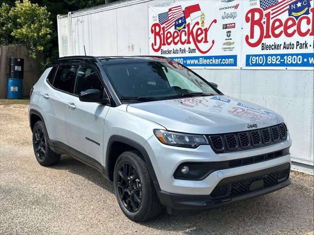 2024 Jeep Compass COMPASS LATITUDE 4X4