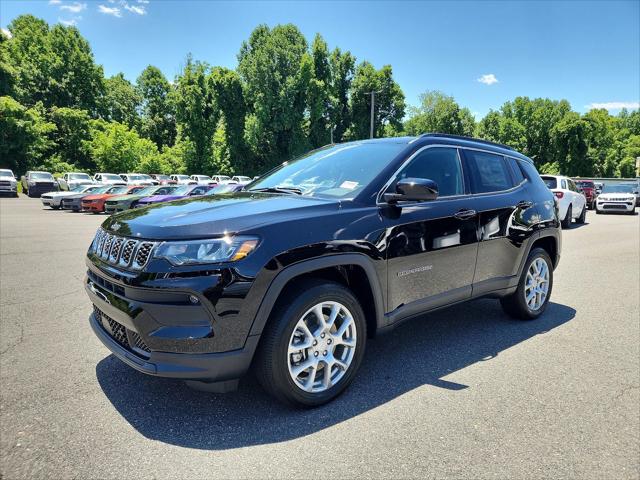 2024 Jeep Compass COMPASS LATITUDE LUX 4X4