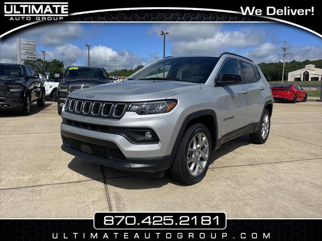 2024 Jeep Compass COMPASS LATITUDE LUX 4X4