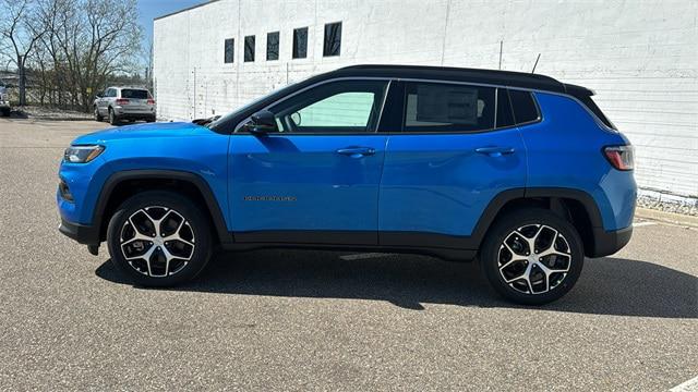 2024 Jeep Compass COMPASS LIMITED 4X4