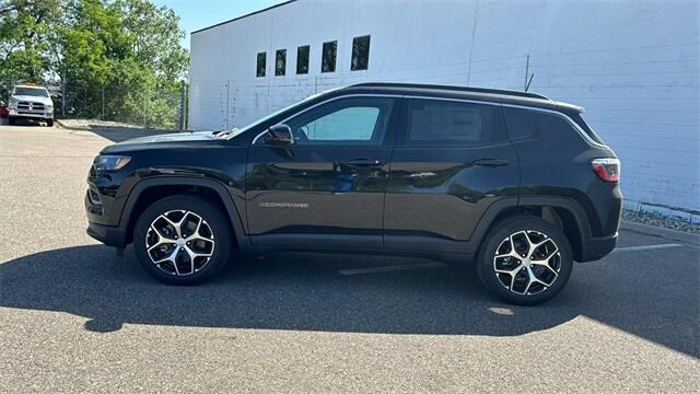 2024 Jeep Compass COMPASS LIMITED 4X4