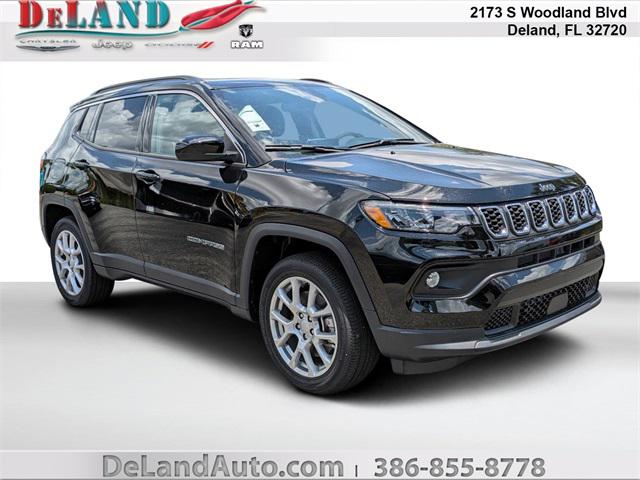 2024 Jeep Compass COMPASS LATITUDE LUX 4X4