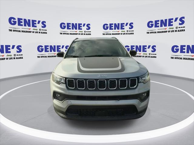 2024 Jeep Compass COMPASS LATITUDE LUX 4X4