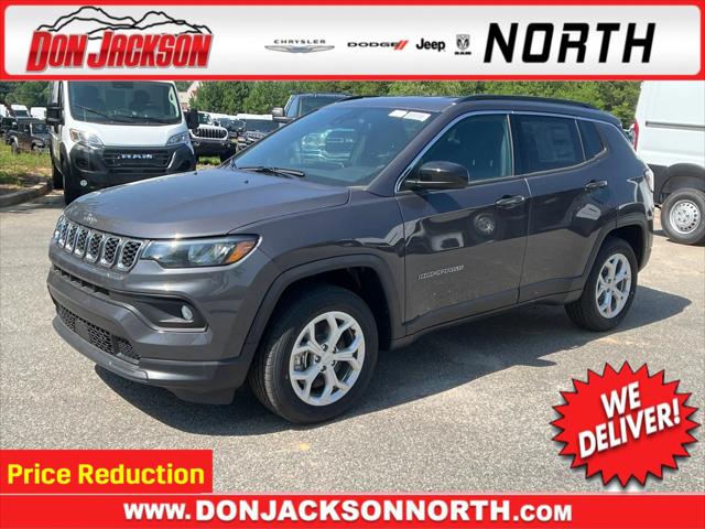 2024 Jeep Compass COMPASS LATITUDE 4X4