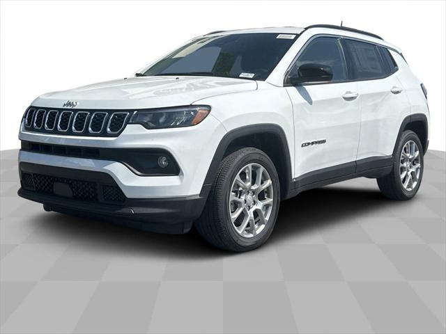 2024 Jeep Compass COMPASS LATITUDE LUX 4X4