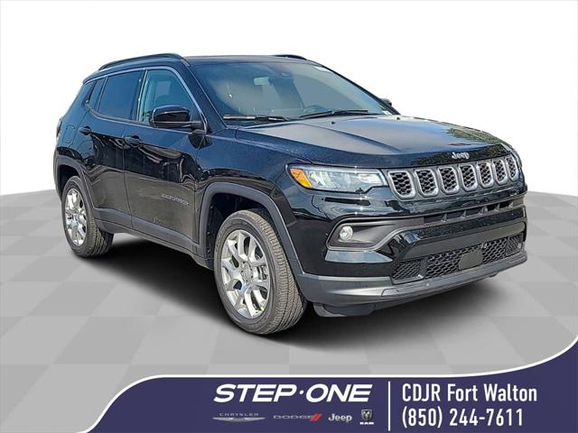 2024 Jeep Compass COMPASS LATITUDE LUX 4X4