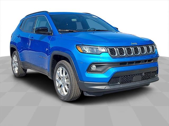 2024 Jeep Compass COMPASS LATITUDE LUX 4X4