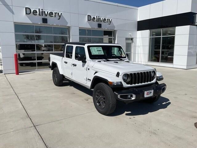 2024 Jeep Gladiator GLADIATOR SPORT S 4X4