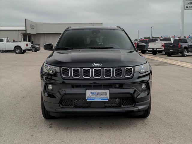 2024 Jeep Compass COMPASS LATITUDE LUX 4X4