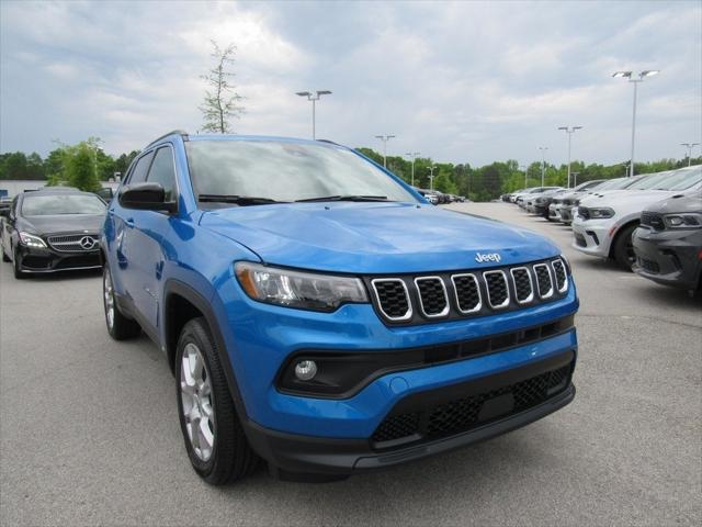 2024 Jeep Compass COMPASS LATITUDE LUX 4X4