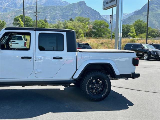 2024 Jeep Gladiator GLADIATOR WILLYS 4X4