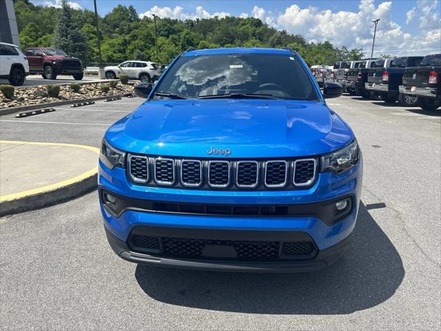 2024 Jeep Compass COMPASS LATITUDE LUX 4X4