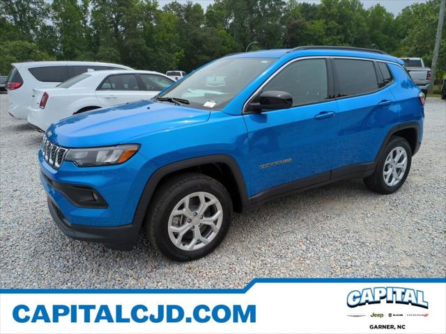 2024 Jeep Compass COMPASS LATITUDE 4X4