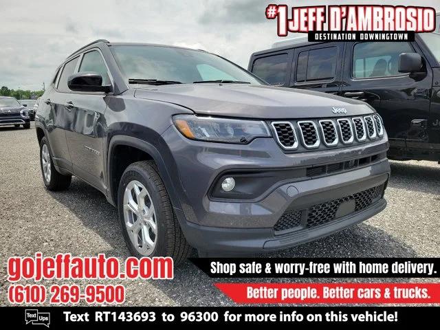 2024 Jeep Compass COMPASS LATITUDE 4X4