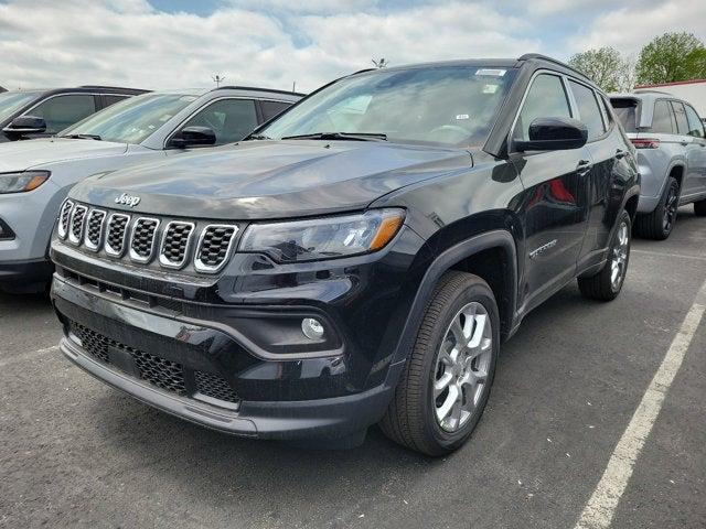 2024 Jeep Compass COMPASS LATITUDE LUX 4X4