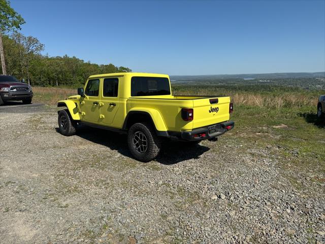 2024 Jeep Gladiator GLADIATOR RUBICON X 4X4