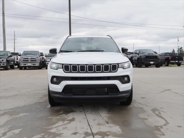 2024 Jeep Compass COMPASS LATITUDE LUX 4X4