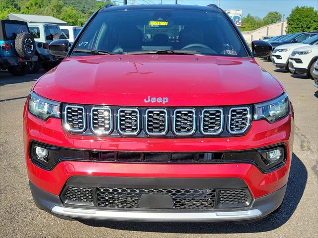 2024 Jeep Compass COMPASS LIMITED 4X4