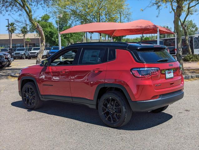 2024 Jeep Compass COMPASS LATITUDE 4X4